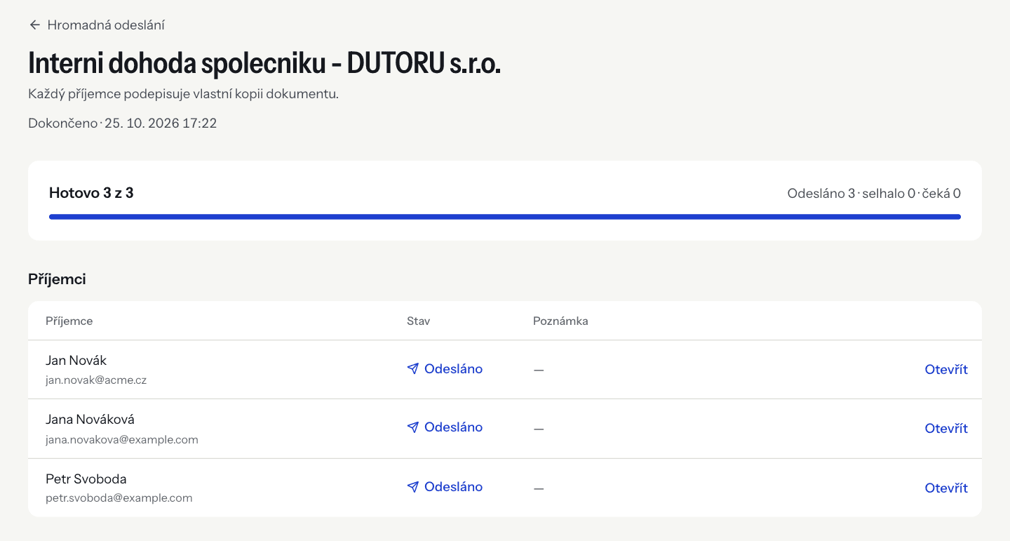 A finished bulk send with three recipients sent